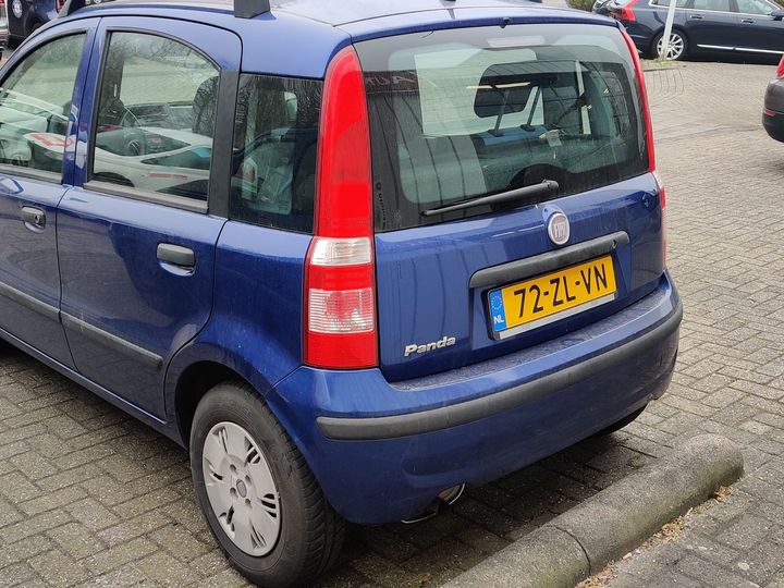 Photo 2 VIN: ZFA16900001121204 - FIAT PANDA 