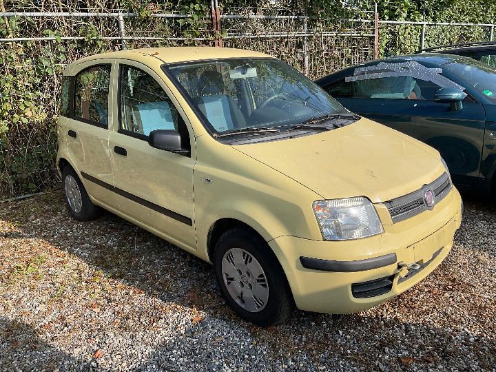 Photo 3 VIN: ZFA16900001175995 - FIAT PANDA HATCHBACK 