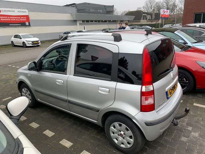 Photo 2 VIN: ZFA16900001943328 - FIAT PANDA 