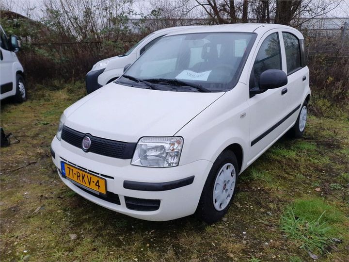 Photo 1 VIN: ZFA16900001944577 - FIAT PANDA 