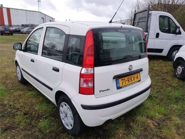 Photo 2 VIN: ZFA16900001944577 - FIAT PANDA 