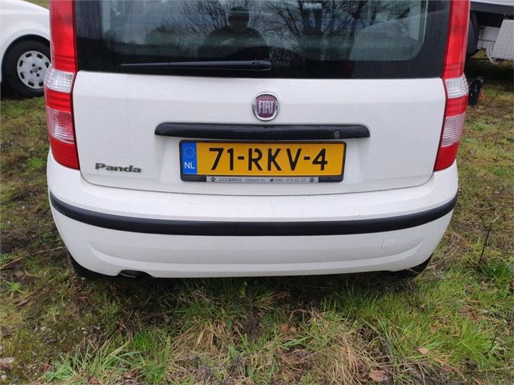 Photo 34 VIN: ZFA16900001944577 - FIAT PANDA 