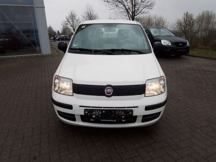 Photo 15 VIN: ZFA16900004093299 - FIAT PANDA 