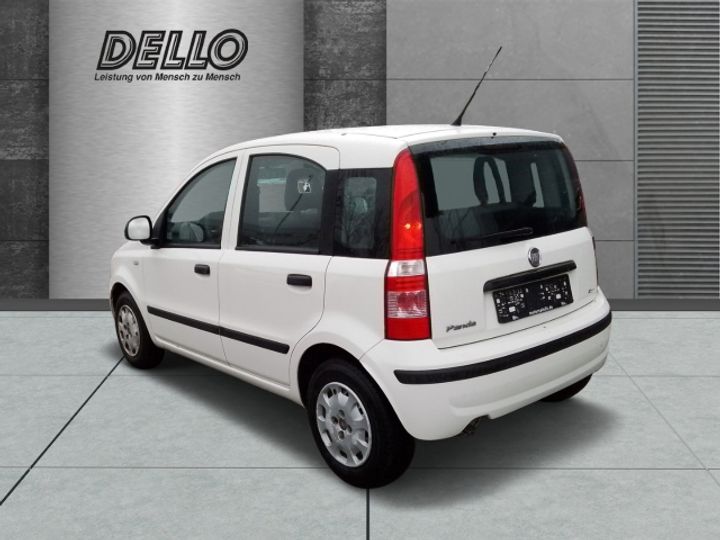 Photo 2 VIN: ZFA16900004093299 - FIAT PANDA 