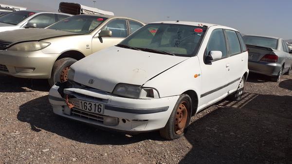 Photo 3 VIN: ZFA17600001054355 - FIAT PUNTO 