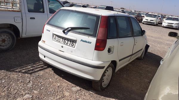 Photo 6 VIN: ZFA17600001054355 - FIAT PUNTO 