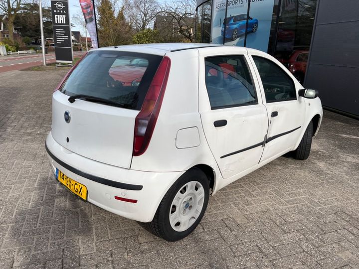 Photo 2 VIN: ZFA18800000902323 - FIAT PUNTO 