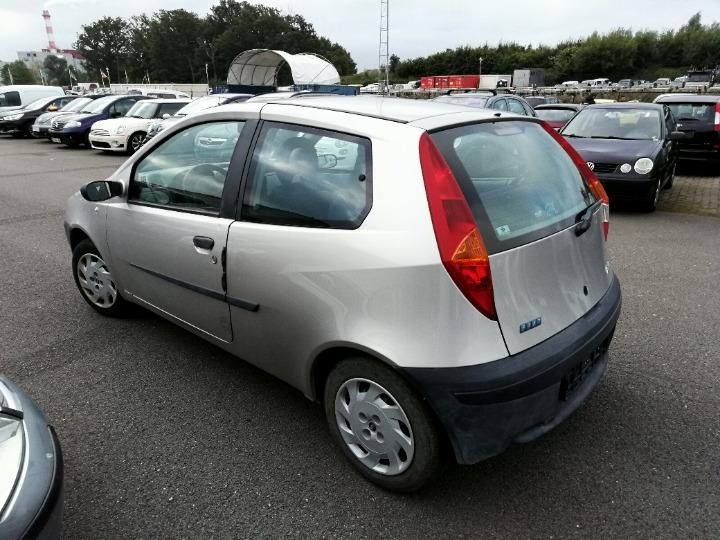 Photo 4 VIN: ZFA18800002205041 - FIAT PUNTO HATCHBACK 