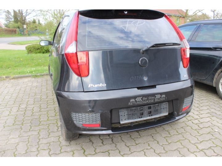 Photo 2 VIN: ZFA18800004752991 - FIAT PUNTO 