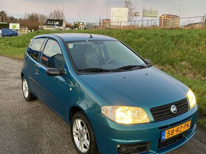 Photo 0 VIN: ZFA18800004972778 - FIAT PUNTO 