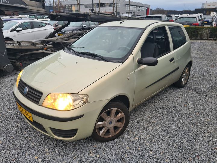 Photo 1 VIN: ZFA18800004985752 - FIAT PUNTO 