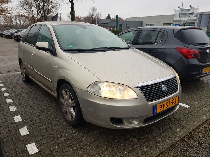 Photo 4 VIN: ZFA19400002036643 - FIAT CROMA 