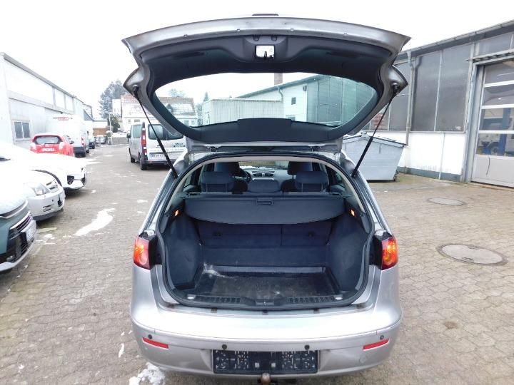 Photo 15 VIN: ZFA19400002061033 - FIAT CROMA MPV 