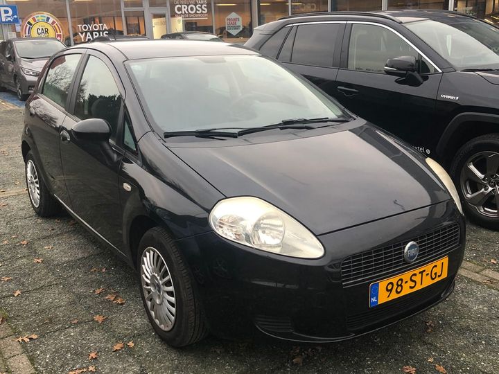 Photo 4 VIN: ZFA19900000029308 - FIAT GRANDE PUNTO 