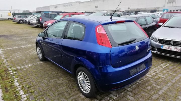 Photo 4 VIN: ZFA19900000295502 - FIAT GRANDE PUNTO HATCHBACK 