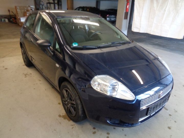 Photo 6 VIN: ZFA19900000503643 - FIAT GRANDE PUNTO 