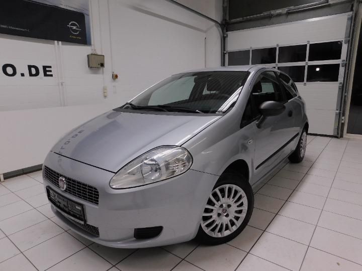 Photo 1 VIN: ZFA19900000572266 - FIAT GRANDE PUNTO HATCHBACK 