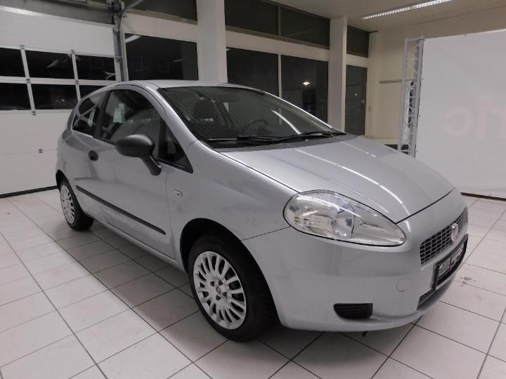 Photo 3 VIN: ZFA19900000572266 - FIAT GRANDE PUNTO HATCHBACK 