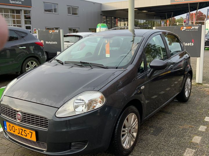 Photo 1 VIN: ZFA19900000574980 - FIAT GRANDE PUNTO 