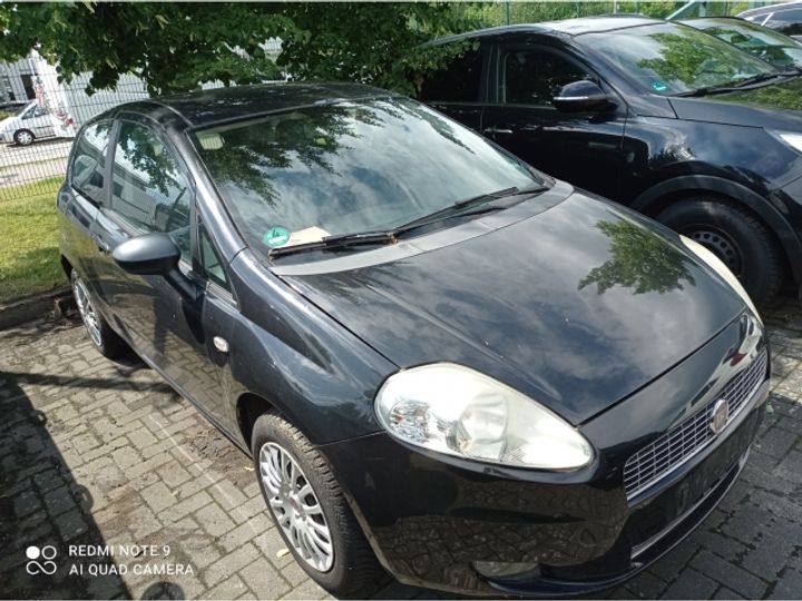 Photo 21 VIN: ZFA19900000580412 - FIAT GRANDE PUNTO 