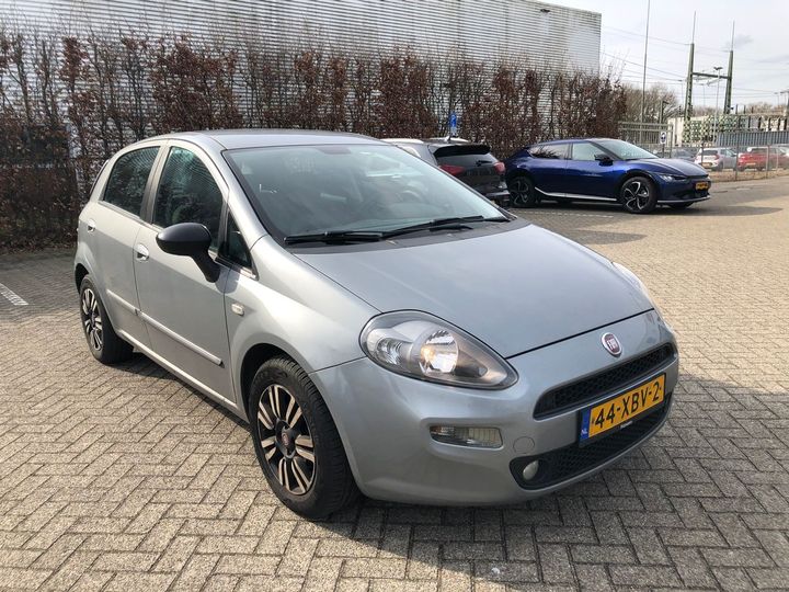 Photo 4 VIN: ZFA19900000880281 - FIAT PUNTO EVO 