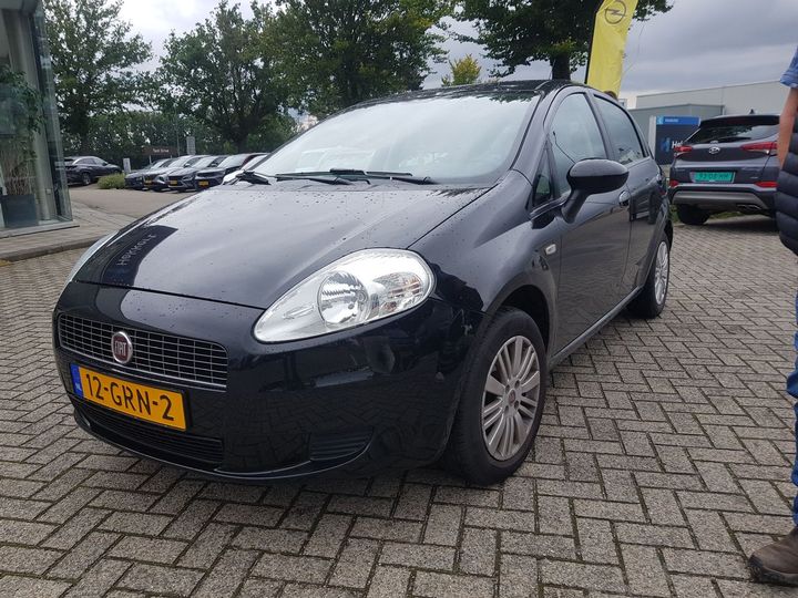 Photo 1 VIN: ZFA19900001358566 - FIAT GRANDE PUNTO 