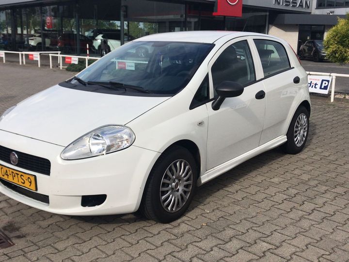 Photo 1 VIN: ZFA19900001690136 - FIAT GRANDE PUNTO 