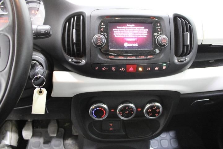 Photo 23 VIN: ZFA19900005203249 - FIAT 500L MPV 