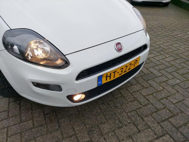 Photo 7 VIN: ZFA1990000P179274 - FIAT PUNTO 