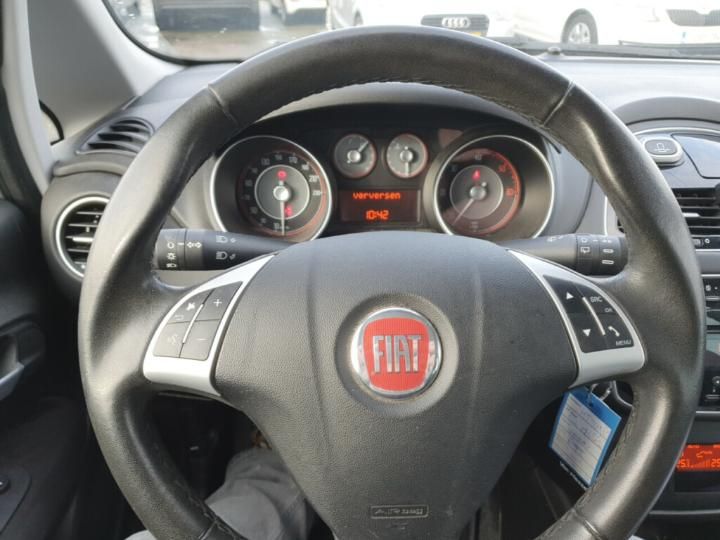 Photo 10 VIN: ZFA1990000P179731 - FIAT PUNTO 