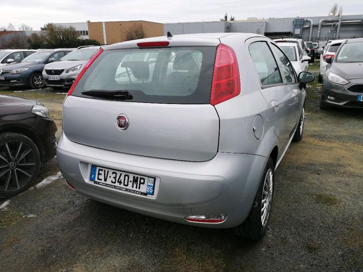 Photo 4 VIN: ZFA1990000P350768 - FIAT PUNTO 