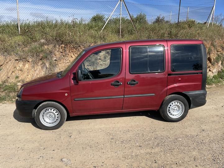 Photo 2 VIN: ZFA2230000S199050 - FIAT DOBLO 