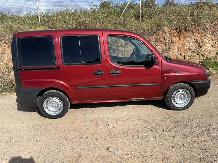 Photo 6 VIN: ZFA2230000S199050 - FIAT DOBLO 