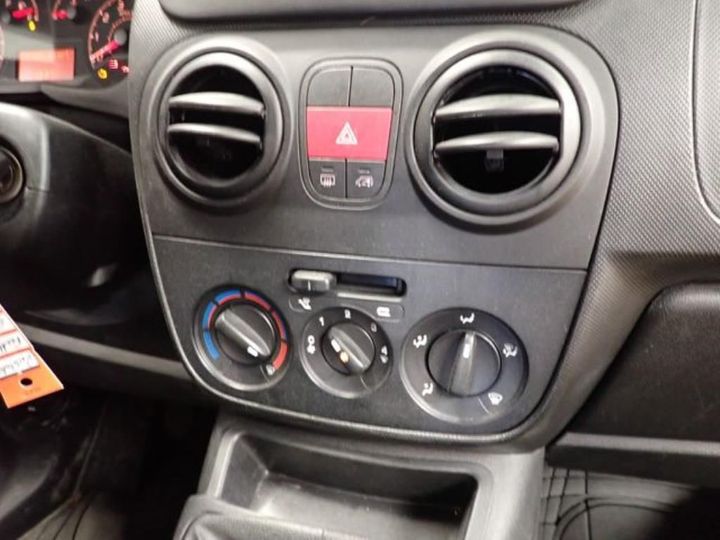 Photo 9 VIN: ZFA22500006E28015 - FIAT FIORINO 