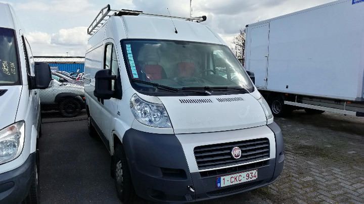 Photo 2 VIN: ZFA25000002122261 - FIAT DUCATO PANEL VAN 