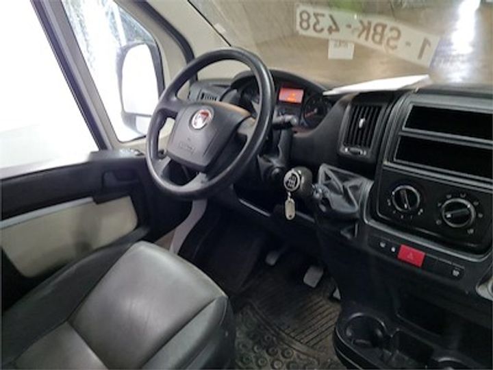 Photo 8 VIN: ZFA25000002D94572 - FIAT DUCATO 35 FOURGON LWB DSL - 2014 