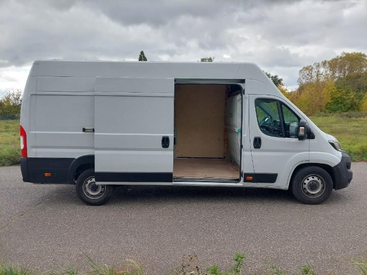 Photo 8 VIN: ZFA25000002U75723 - FIAT DUCATO PANEL VAN 