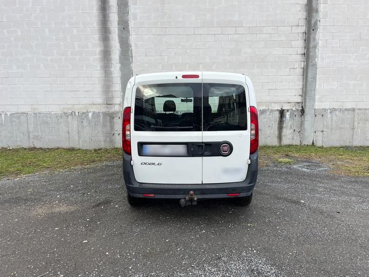 Photo 5 VIN: ZFA26300006H21931 - FIAT DOBLO COMBI 