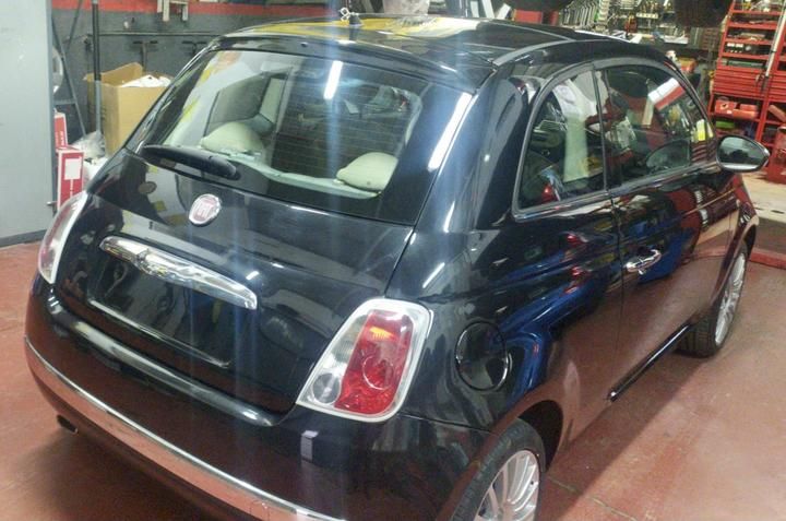 Photo 2 VIN: ZFA31200000061599 - FIAT 500 COUPE 