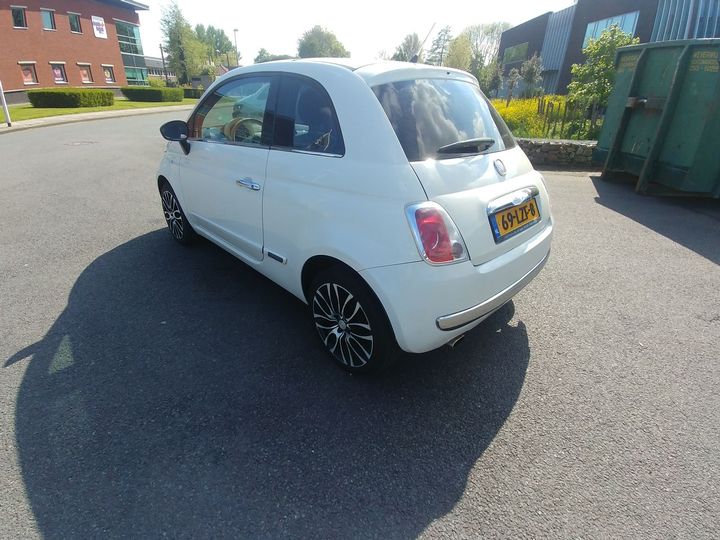 Photo 2 VIN: ZFA31200000542975 - FIAT 500 