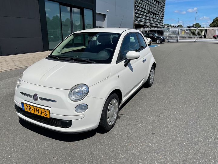 Photo 1 VIN: ZFA31200000811917 - FIAT 500 