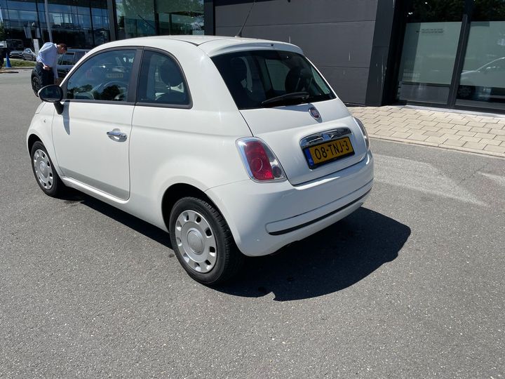 Photo 2 VIN: ZFA31200000811917 - FIAT 500 