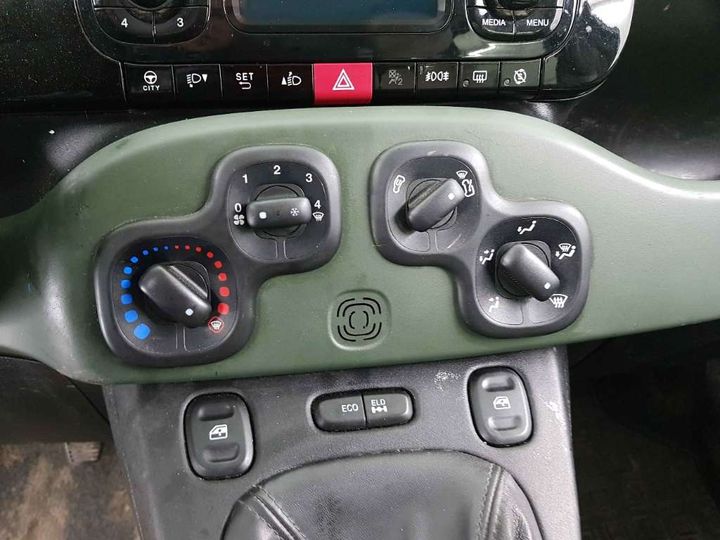 Photo 9 VIN: ZFA31200003457723 - FIAT PANDA 