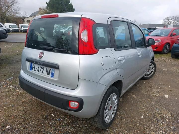 Photo 2 VIN: ZFA31200003C50679 - 28 FIAT PANDA 