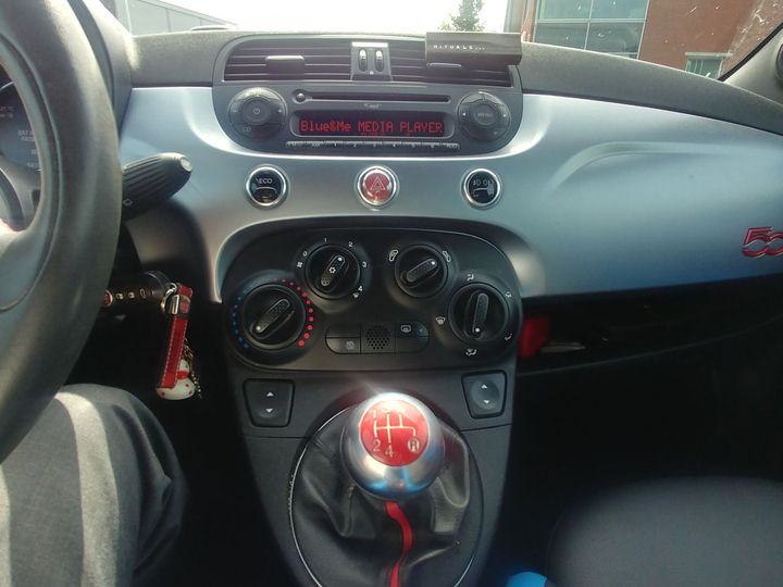 Photo 7 VIN: ZFA3120000J225885 - FIAT 500 