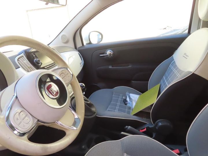 Photo 21 VIN: ZFA3120000J845818 - FIAT 500 