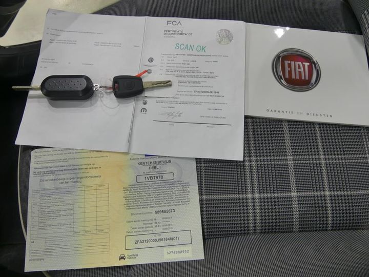 Photo 11 VIN: ZFA3120000J951646 - FIAT 500 