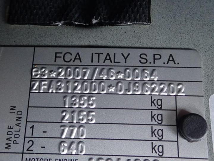 Photo 14 VIN: ZFA3120000J962202 - FIAT 500 C 