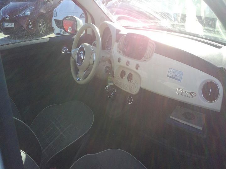 Photo 4 VIN: ZFA3120000J997715 - FIAT 500C 