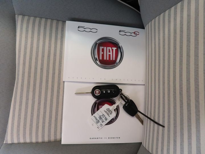 Photo 12 VIN: ZFA3120000JA17598 - FIAT 500 